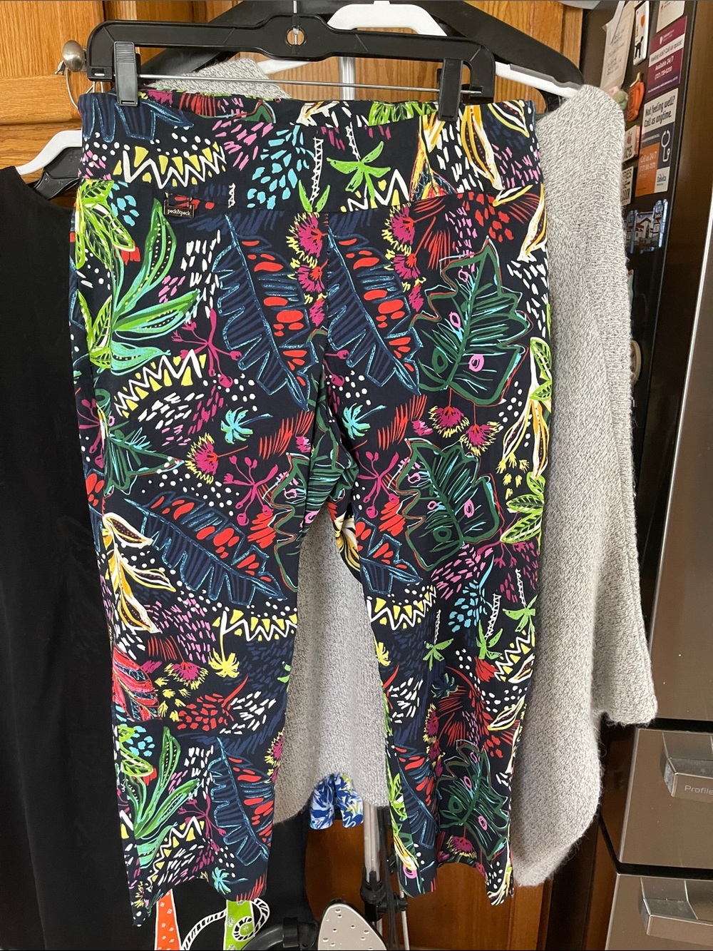 Peck & Peck pants Women Tropical Floral - Black Multi Size 14